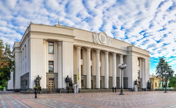 Звільнені з полону військові отримуватимуть 50 тис. грн на місяць