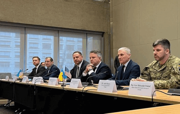 24 пункти європейського плану проти 28 американських