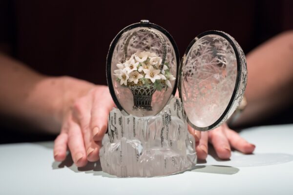 Легендарне Зимове яйце Фаберже знову виставляють на аукціон