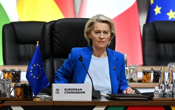 Перемови щодо України: глава ЄК наголосила на важливості участі Євросоюзу