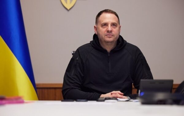 Єрмак прокоментував обшуки НАБУ у себе вдома