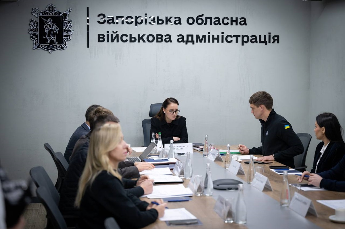 Новини України - Кабмін провів виїзне засідання у Запоріжжі