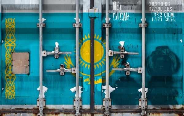 Казахстан посилив експортний контроль для постачань Росії – СЗР
