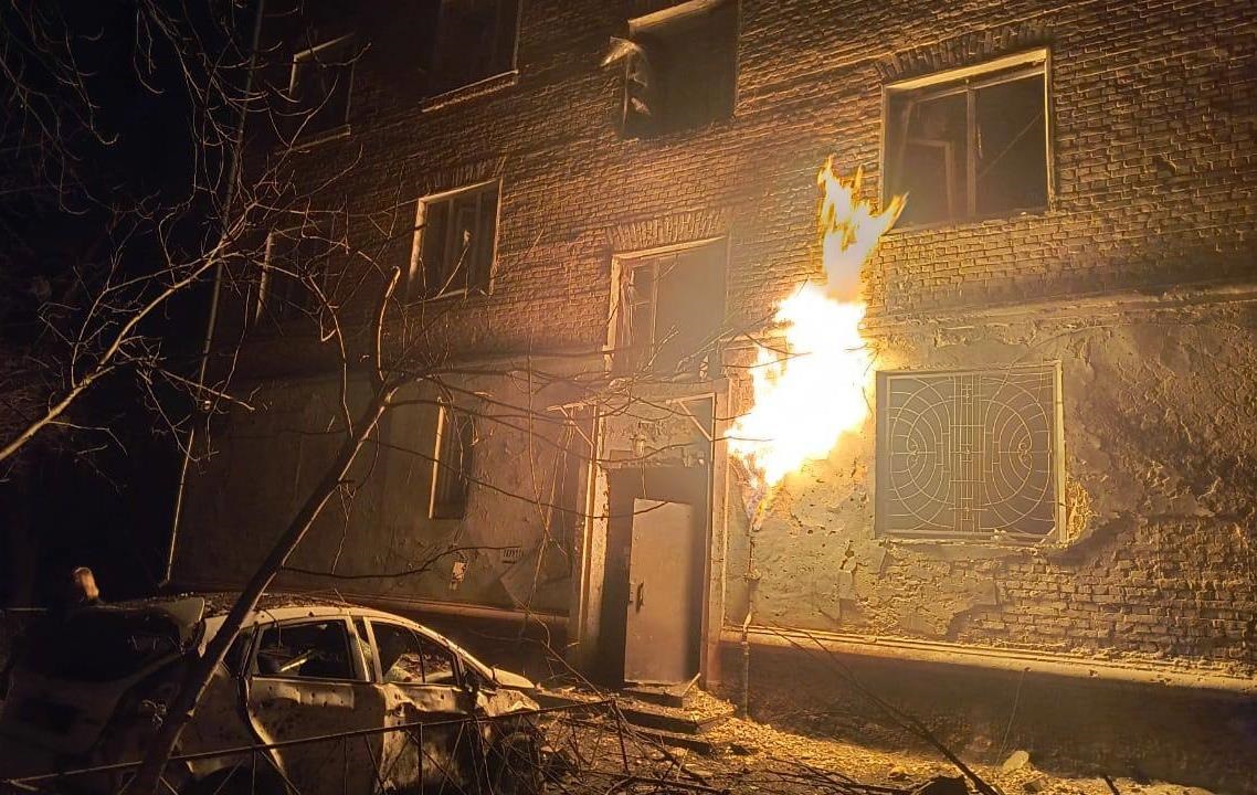 Новини України - У Чернігові БПЛА вибухнув біля багатоповерхівки