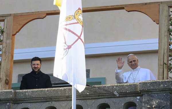 Зеленський зустрівся з Папою Римським