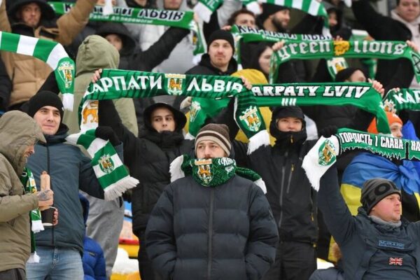 Активність уболівальників Карпат склала недобру службу клубу