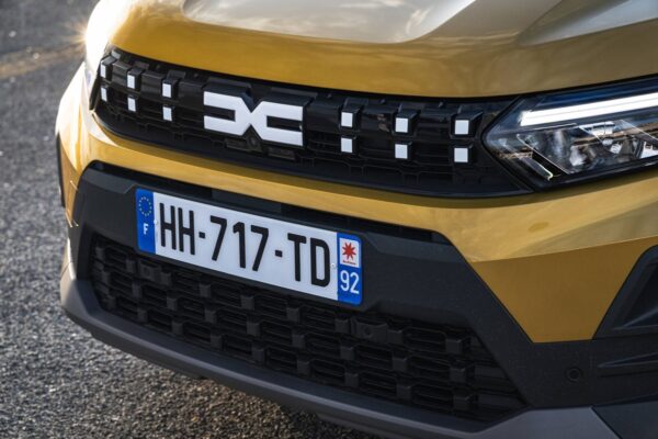 Dacia оновила Sandero та Jogger