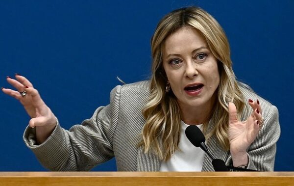 Мелоні прокоментувала перемови про завершення війни
