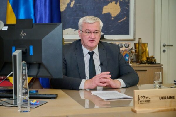 МЗС звернулося з закликом до Угорщини й Словаччини