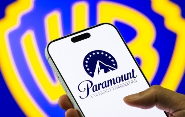 Netflix відмовилася від купівлі Warner Bros, поступившись Paramount