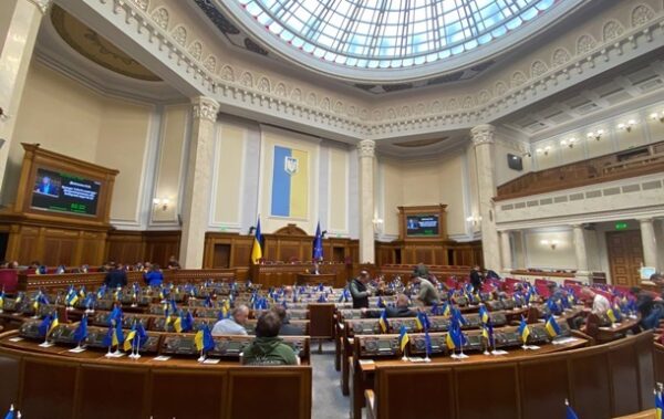 Отруєння в Раді: у нардепів взяли зразки для лабораторних досліджень