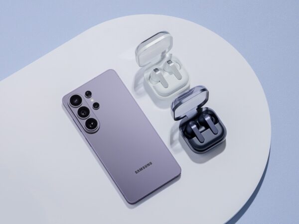 Samsung представила серію смартфонів Galaxy S26 і нові навушники