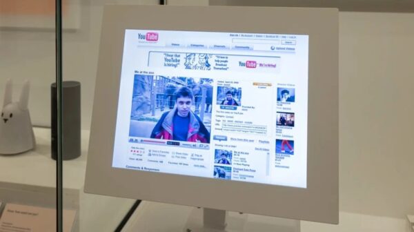У Британії відтворили YouTube зразка 2006 року: раритет показують у музеї