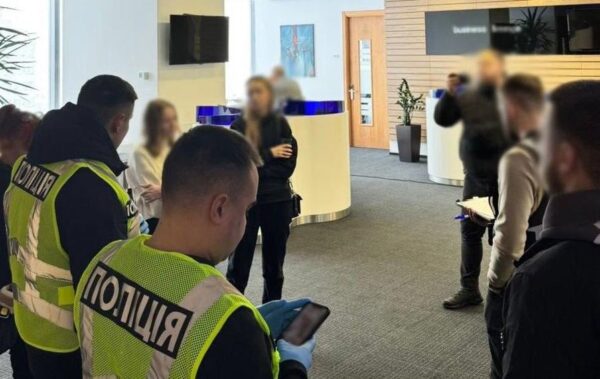 У Києві ліквідували масштабну схему легалізації іноземців