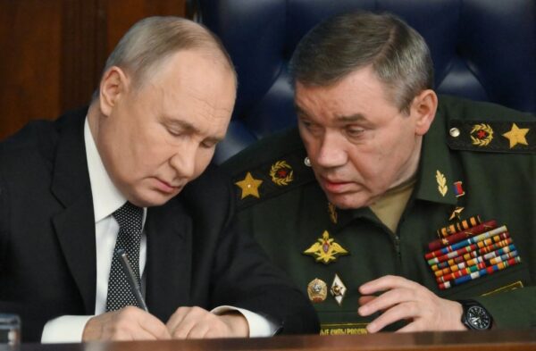 В ISW пояснили мету заяв Кремля про “захоплення” сіл на Сумщині