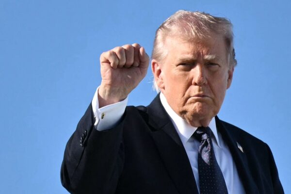 “Інакше смерть”: Трамп закликав КВІР скласти зброю