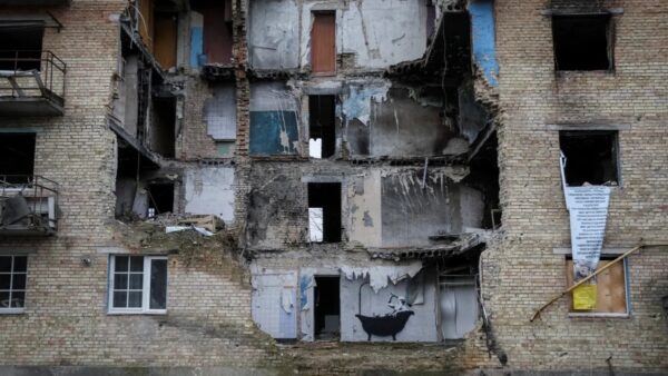 Обличчя без маски: журналісти назвали ім’я Бенксі