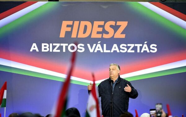 Опитування пророкують поразку кандидатам Орбана в частині округів