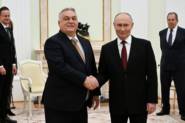 Путін кинувся помагати Орбану втримати владу – ЗМІ