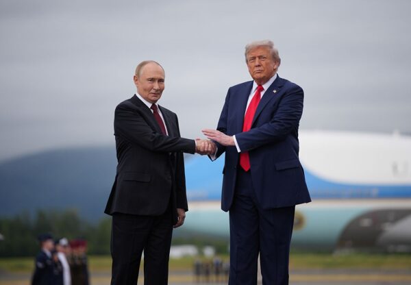 Росія без санкцій? Рішення Трампа через нафту