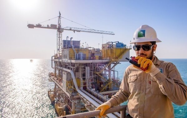 Саудівська Аравія переспрямовує експорт нафти – ЗМІ