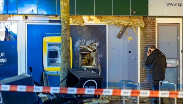 У Нідерландах сталася серія підривів банкоматів, є постраждала