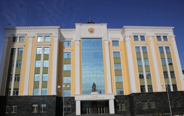 В РФ засудили баристу за спробу отруїти військових очисником