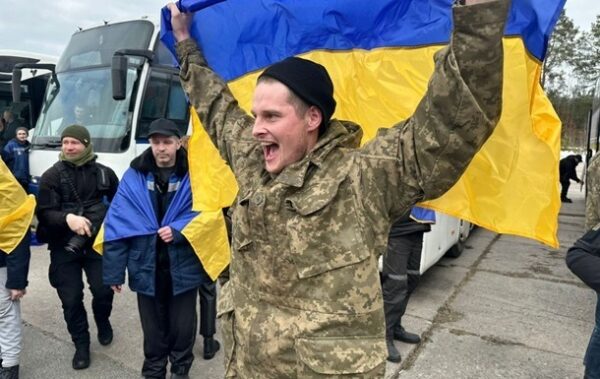 В Україні з’являться центри реінтеграції звільнених з полону військових