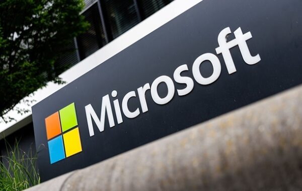Акції Microsoft обвалилися до найгірших показників з 2008 року