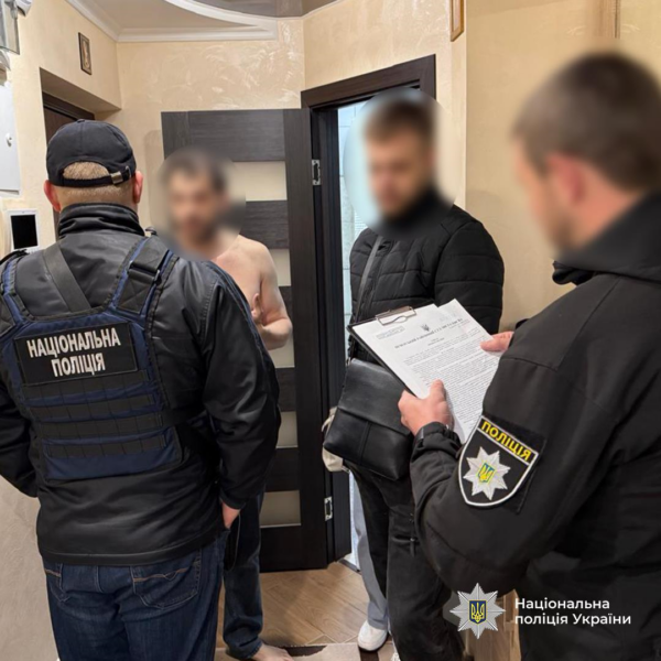 Шахраї викрали мільйон грн через SIM-карти українців